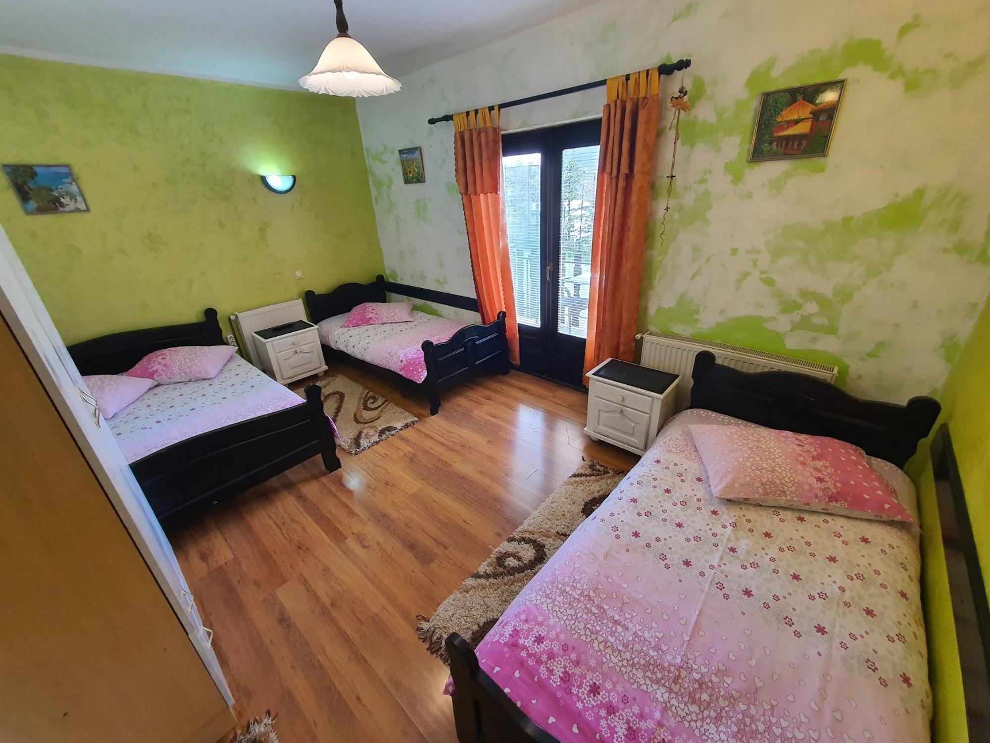 Apartments Milena Zlatibor Akcija Jun 3 Plus 1 Gratis Стая снимка