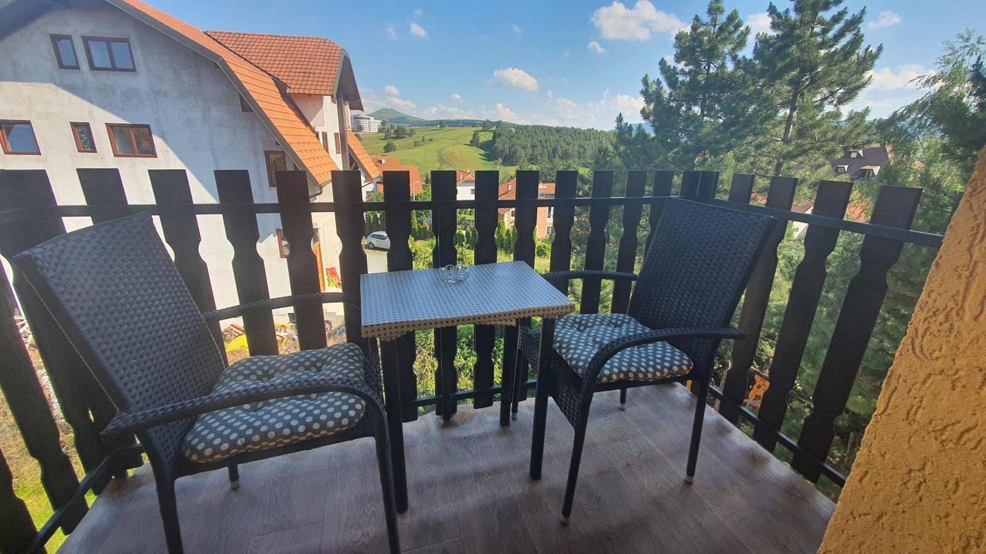 Apartments Milena Zlatibor Akcija Jun 3 Plus 1 Gratis Стая снимка