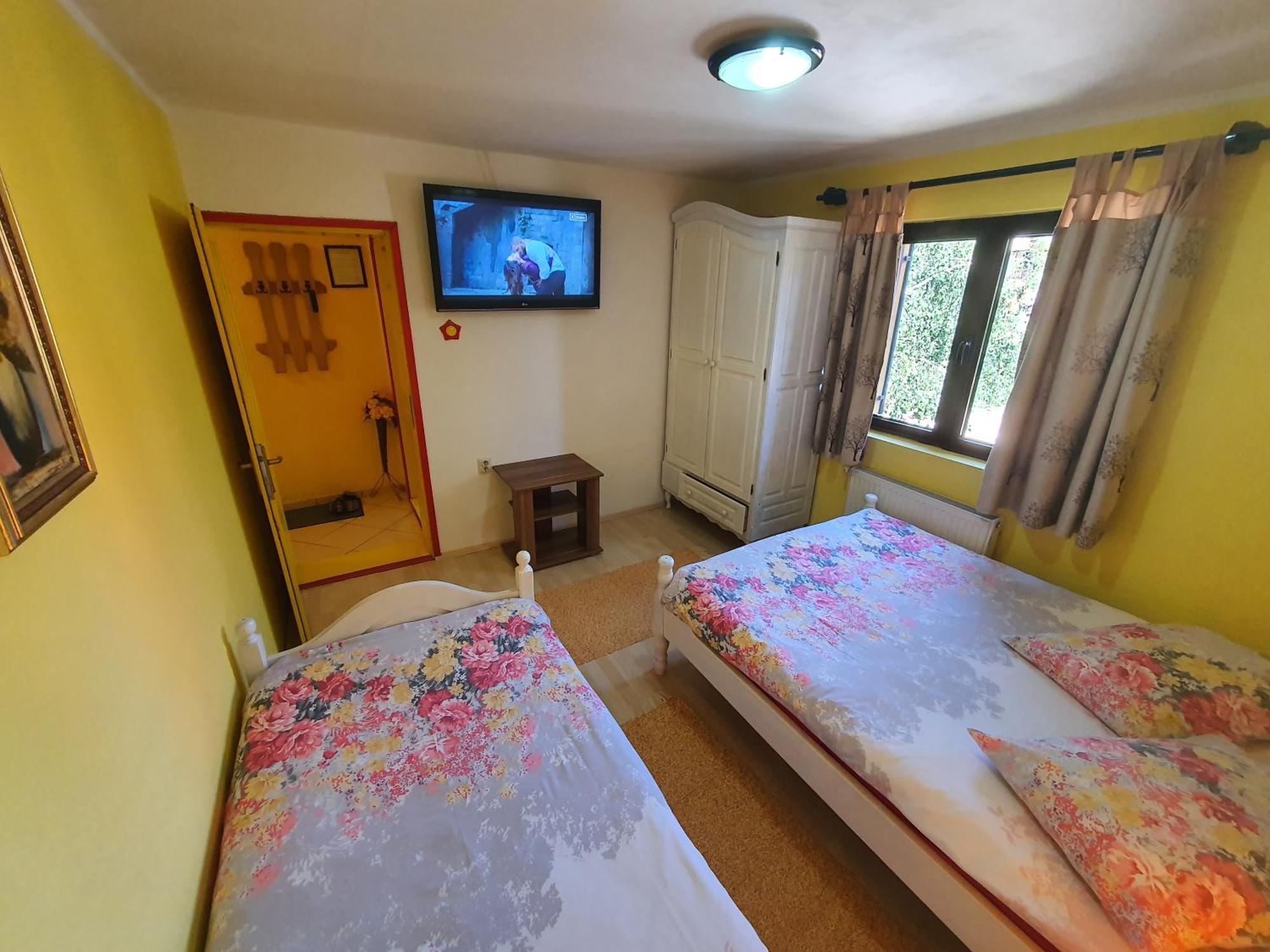 Apartments Milena Zlatibor Akcija Jun 3 Plus 1 Gratis Стая снимка