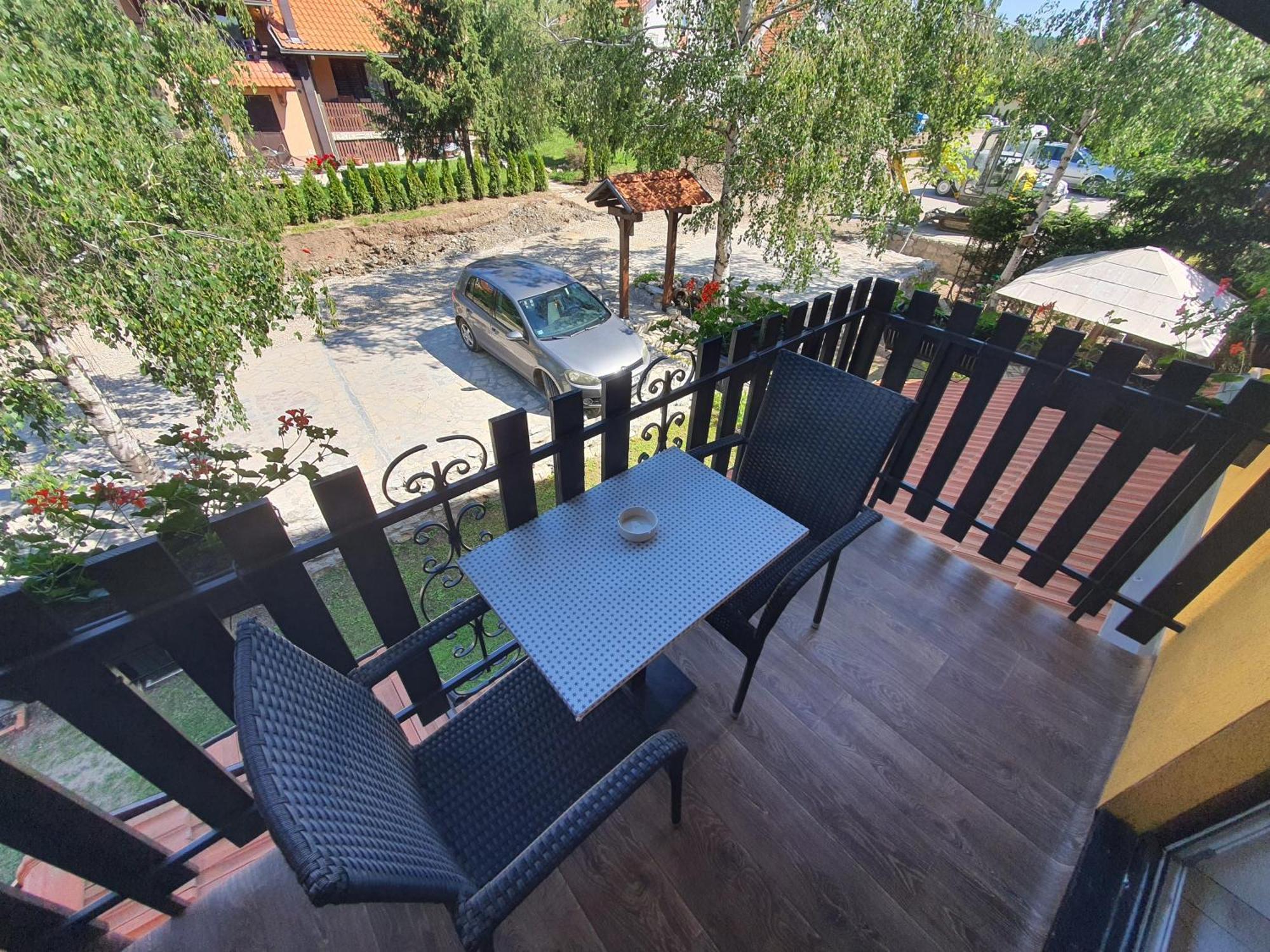 Apartments Milena Zlatibor Akcija Jun 3 Plus 1 Gratis Стая снимка